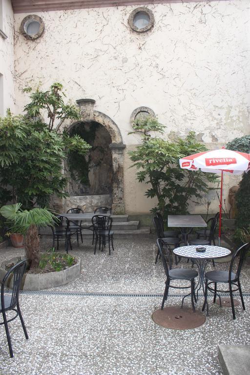Bed and breakfast Garni Bar Sport Mendrisio
